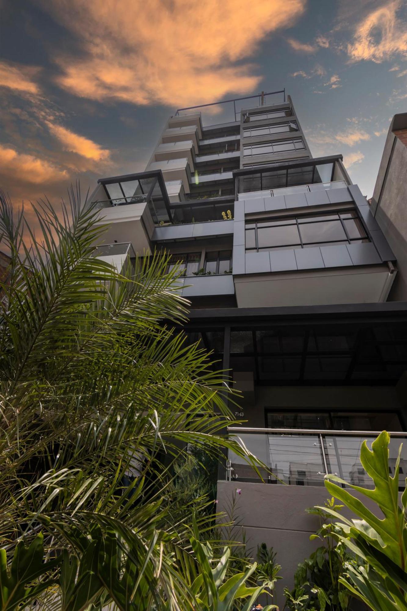 Sonata 44 Hotel Laureles Medellin Exterior photo