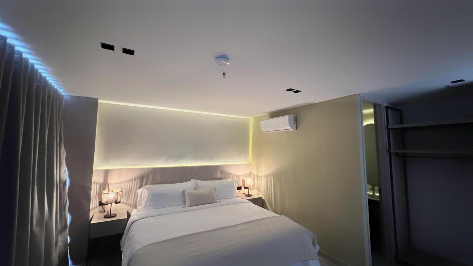 Sonata 44 Hotel Laureles Medellin Exterior photo